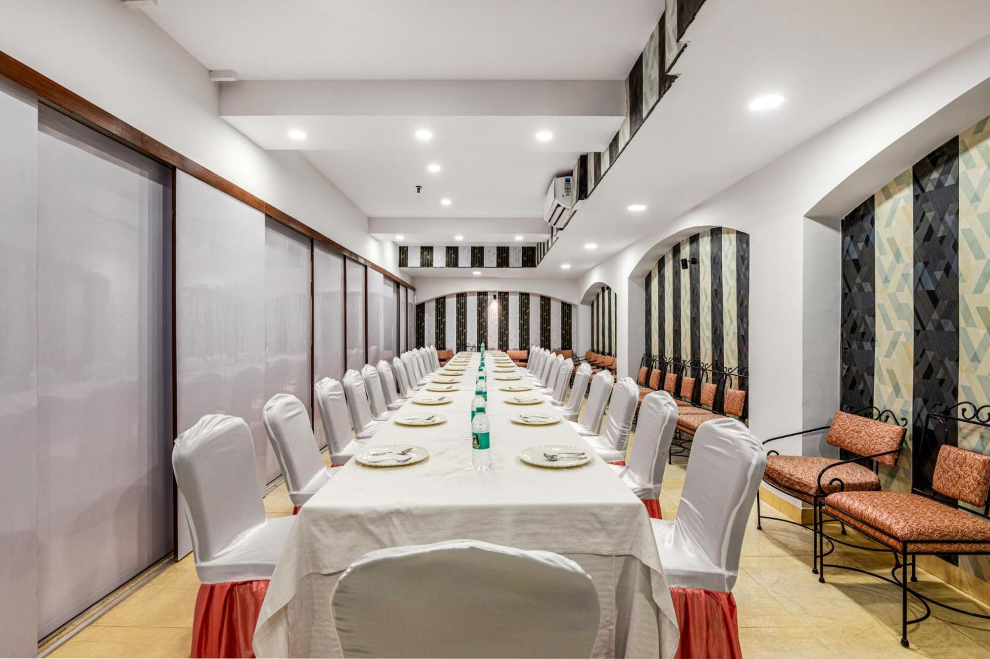 Hotel Nice Palace Delhi  Exterior foto